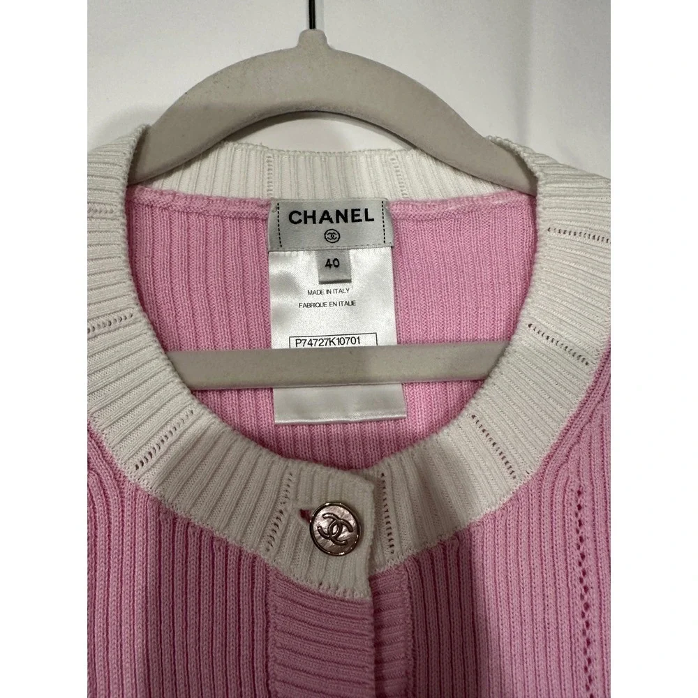 23P Chanel Pink Ribbed Knit CC Logo Button Cardigan Size 40